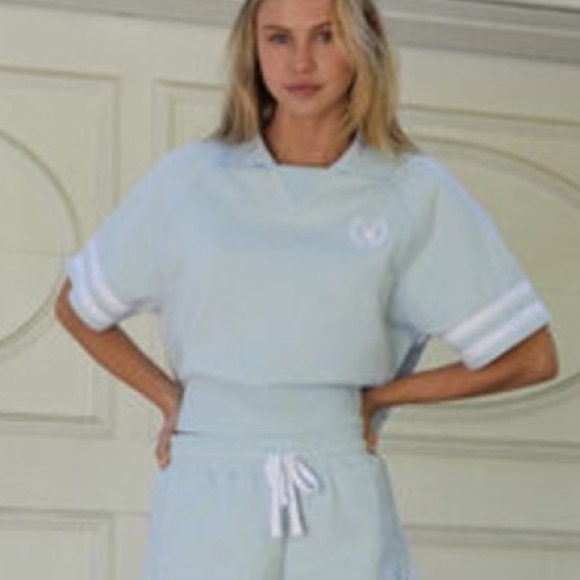 PacSun Tops - 🛍💖💕 Host Pick 🛍💖💕 Playboy by PacSun Bunny Polo Sweatshirt